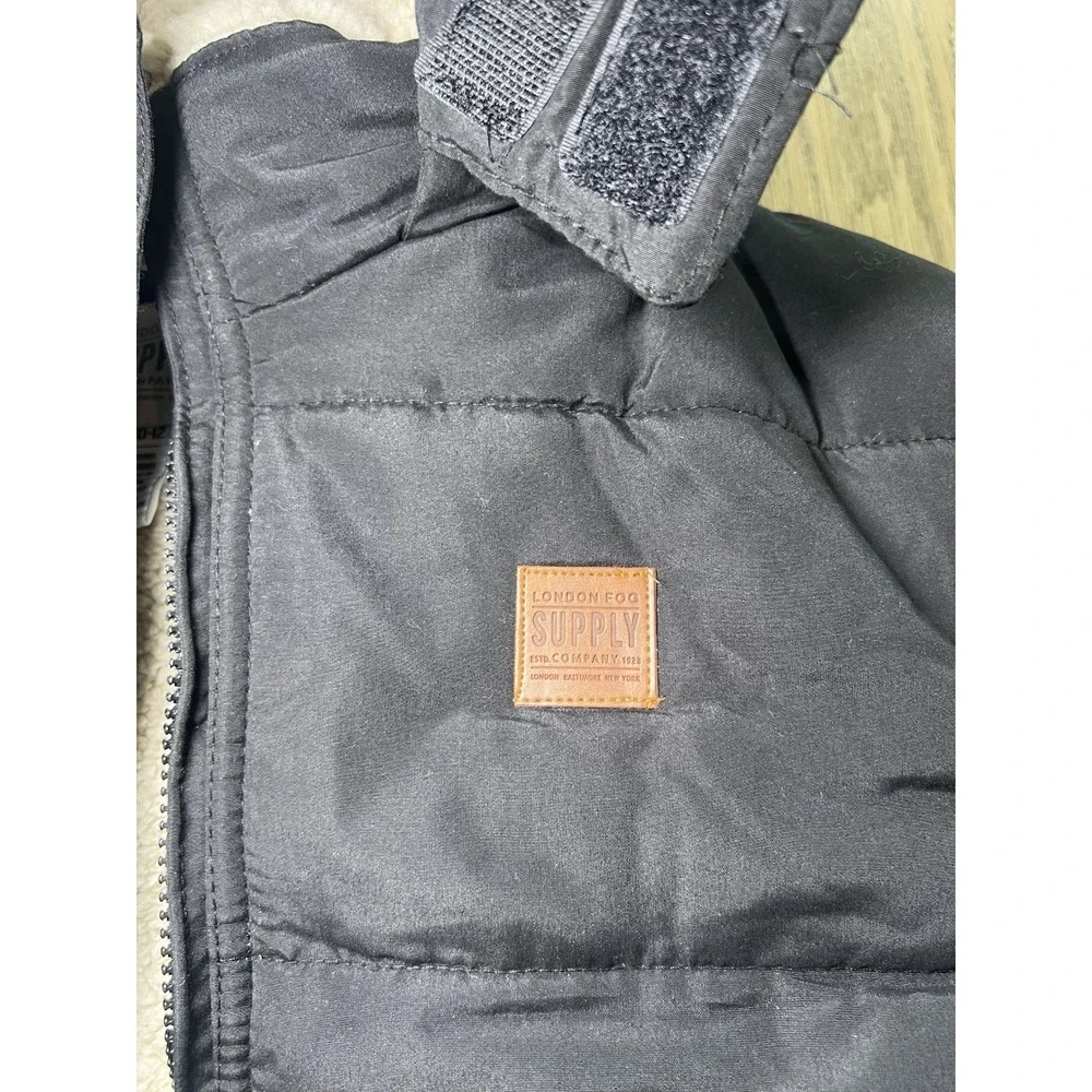 London Fog‎ Boys Black Puffer Jacket Size Medium (10/12)